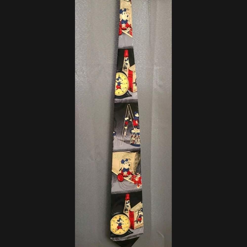 Vintage Mickey & Co Atlas Design Mickey Mouse Magazine Dress Tie NWT
